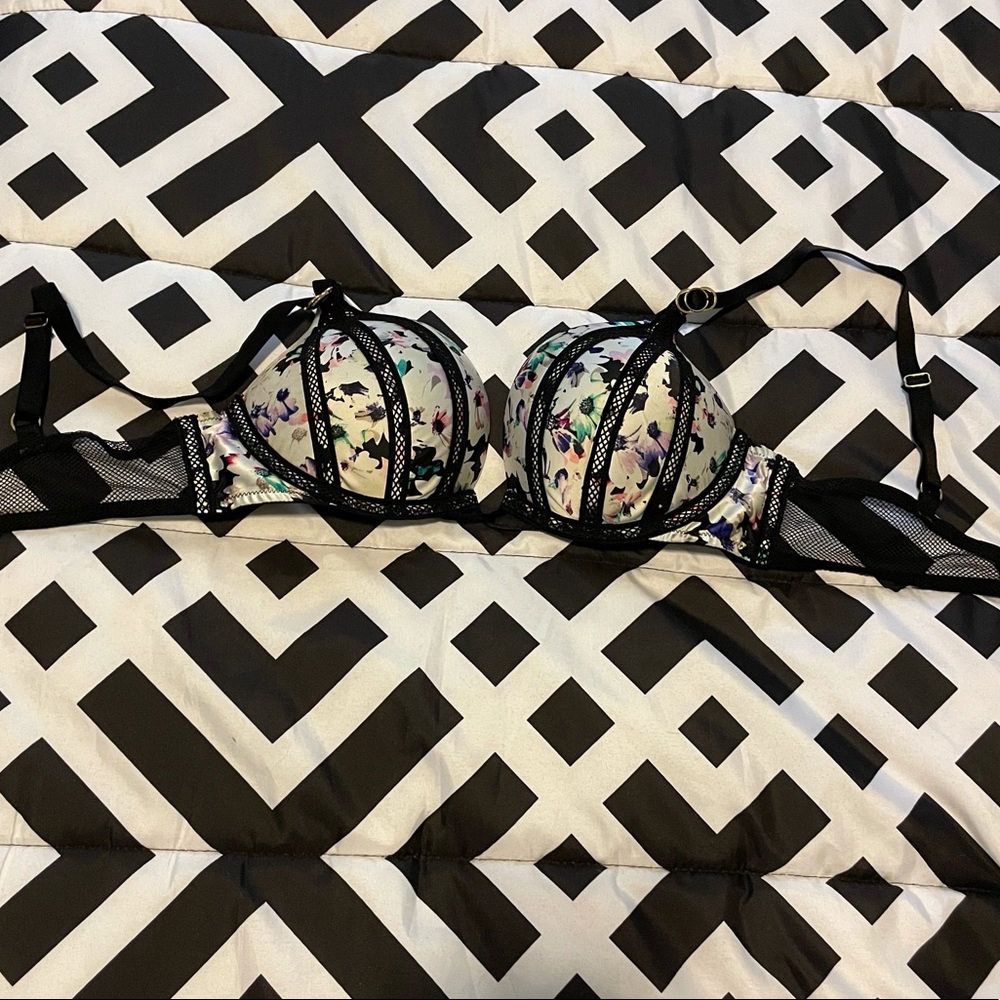 Victoria’s Secret fishnet 2 +cup push-up